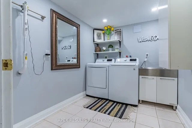 Additional image 24 of 52 Boston Cres