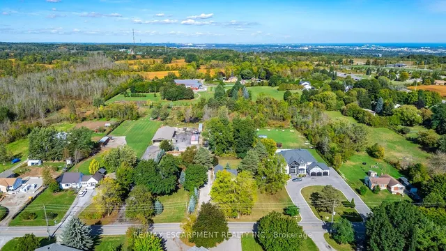 Additional image 36 of 534 EVANS Rd