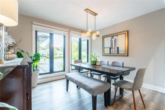 Additional image 7 of 19 VANSTRAALEN St