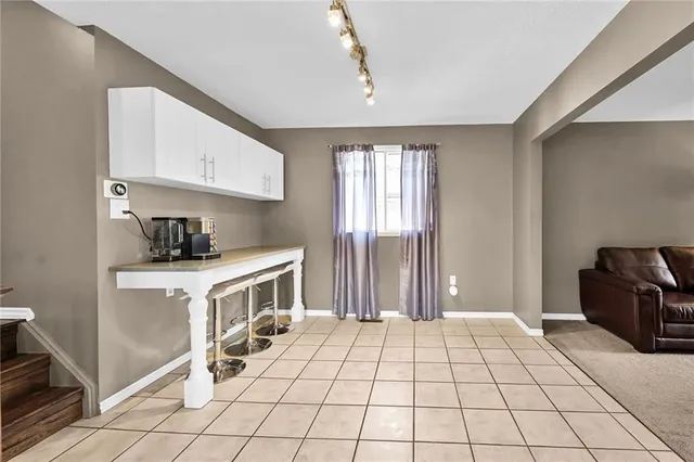 Additional image 13 of 5 RIDELL Cres