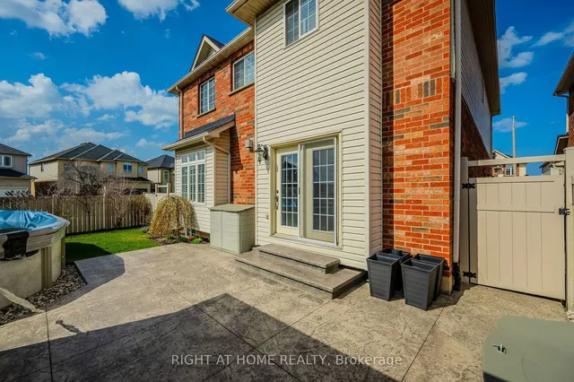 Additional image 36 of 60 Springbreeze Hts