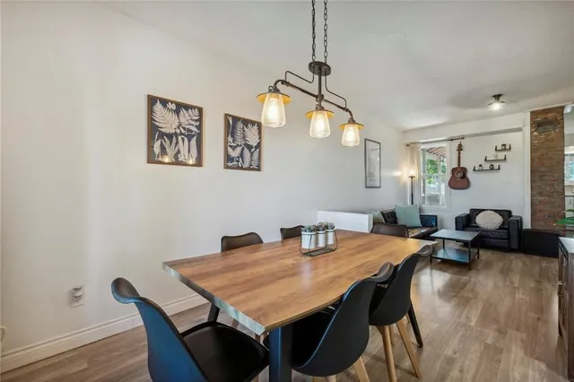 Additional image 4 of 18 MARS Ave