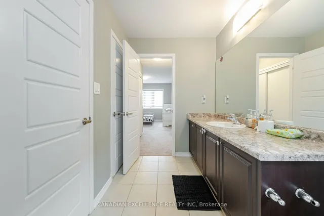Additional image 32 of 126 Cactus Cres