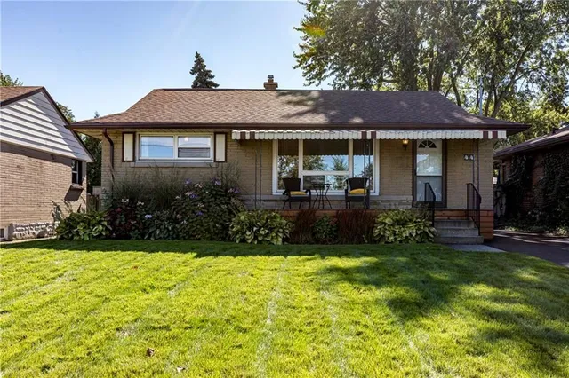 Additional image 2 of 44 SANDALWOOD Ave