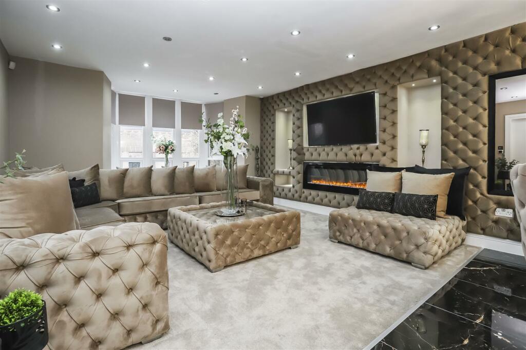 Additional image 36 of Manchester Road, Accrington