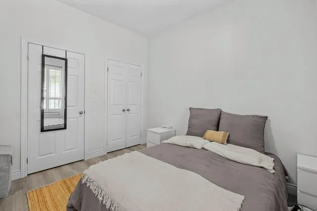 Additional image 8 of 350 JOHN St