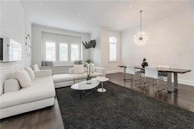 Additional image 7 of 1083 BEACH Blvd