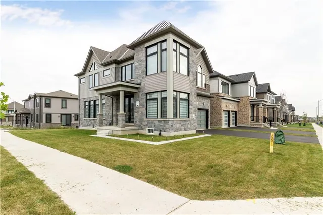 Additional image 2 of 3 YALE DRIVE Dr