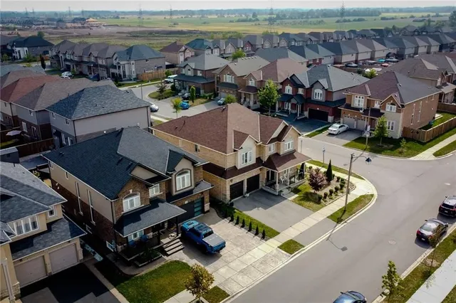 Additional image 6 of 35 KEYSTONE Cres