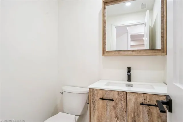 Additional image 9 of 722 Beach Blvd