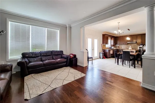 Additional image 23 of 35 KEYSTONE Cres