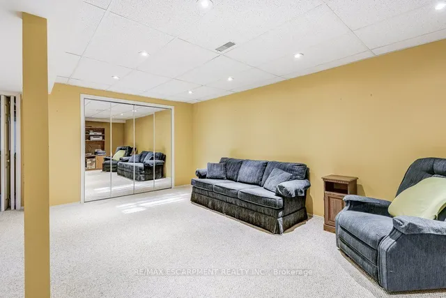 Additional image 24 of 192 SILVERBIRCH Blvd