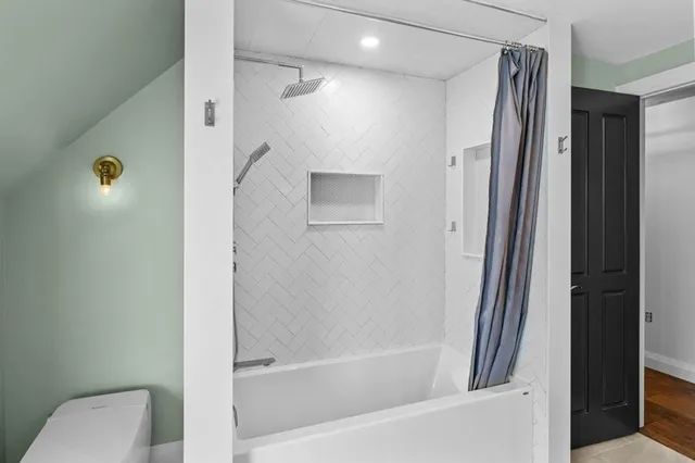 Additional image 35 of 851 WESTOVER Rd