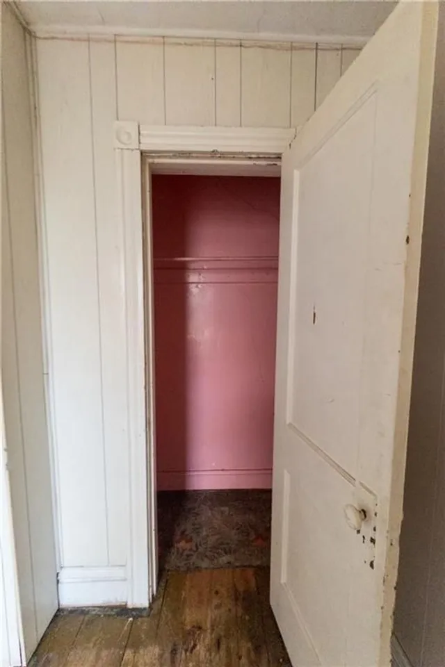 Additional image 10 of 41 MUNROE St