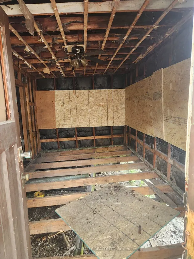 Additional image 17 of 198 Beach Blvd
