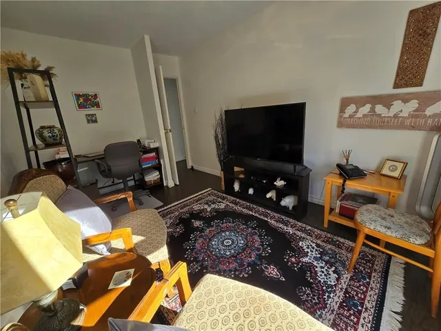 Additional image 19 of 1966 MAIN St Unit 504