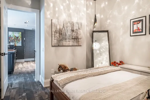 Additional image 13 of 181 James St Unit PH6