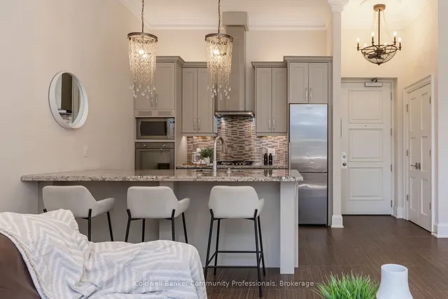 Additional image 9 of 397 King St Unit 207