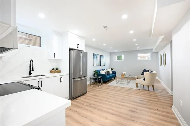 Additional image 37 of 12 SOLOMON Cres