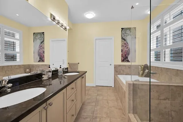 Additional image 27 of 38 BUTTERNUT GROVE Lane