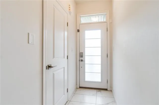 Additional image 7 of 32 GREENWICH Ave