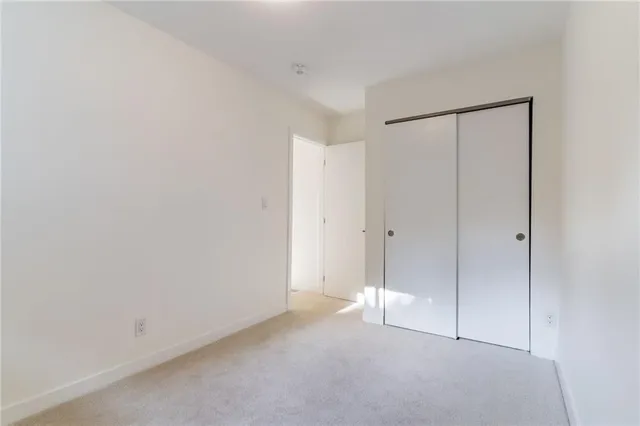 Additional image 19 of 76 WOODMAN Dr