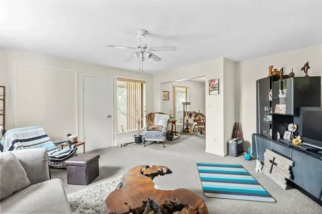 Additional image 21 of 1258 6 Hwy