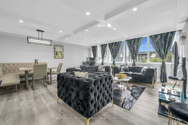 Additional image 4 of 120 Duke St Unit 704