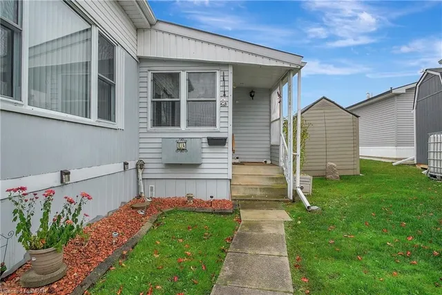 Additional image 2 of 1429 Sheffield Rd Unit 1A Sunset