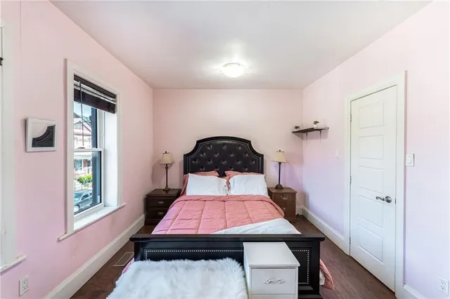 Additional image 30 of 21 SEVERN St