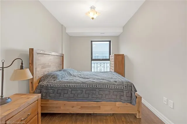 Additional image 21 of 112 King St Unit 1006