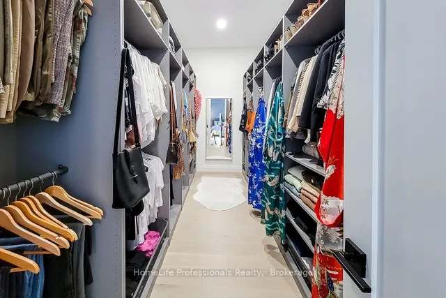 Additional image 21 of 806 Alexander Rd