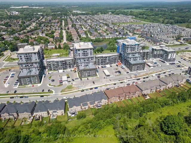 Additional image 34 of 460 DUNDAS St Unit 301