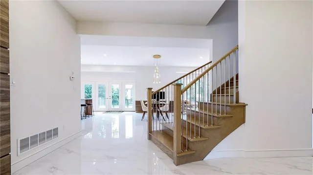 Additional image 31 of 48 MILLER Dr