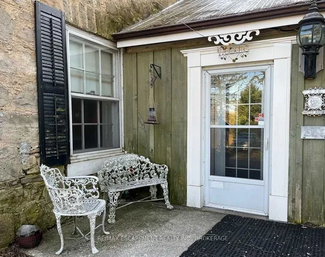 Additional image 14 of 1457 97 Regional Rd