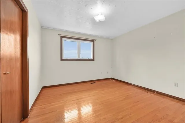 Additional image 16 of 81 SUMMERLEA Dr