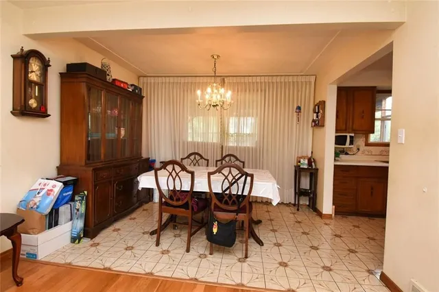 Additional image 6 of 39 EAST 39TH St