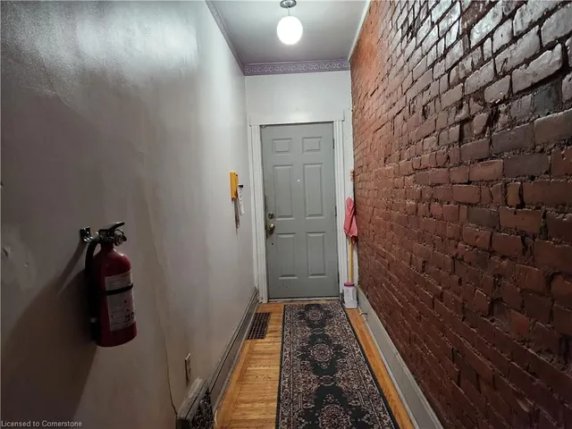 Additional image 20 of 25 Gladstone Ave