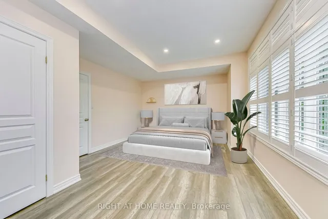 Additional image 21 of 8 Hackamore Crt