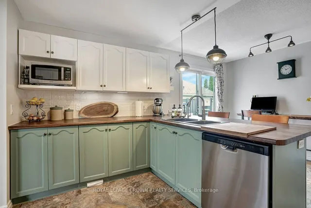 Additional image 12 of 136 Glenariff Dr