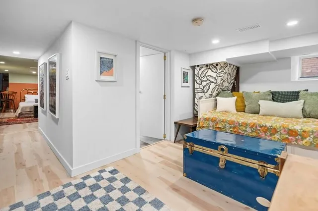 Additional image 31 of 120 GIBSON Ave