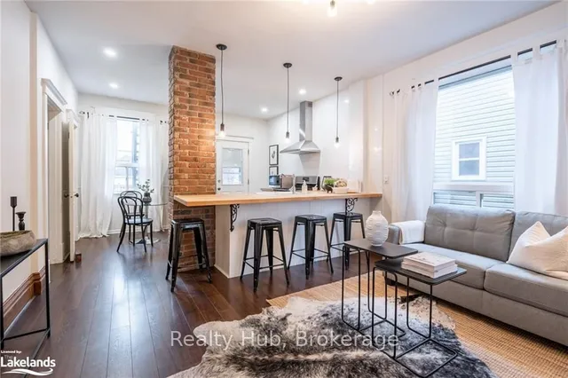 Additional image 8 of 162 AVONDALE St