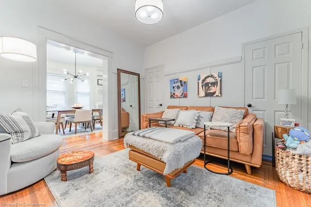 Additional image 13 of 98 Sherman Ave