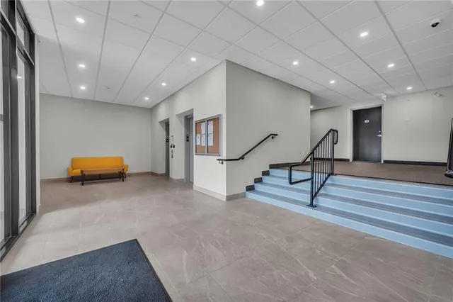 Additional image 24 of 5 HAMILTON St Unit 405