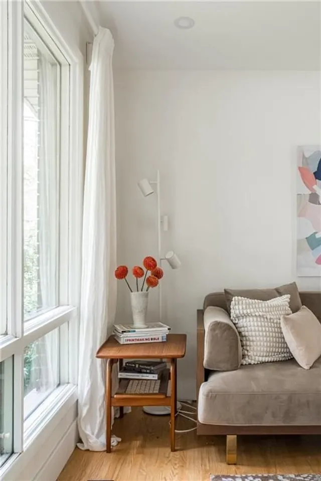 Additional image 19 of 135 WEST 34TH St