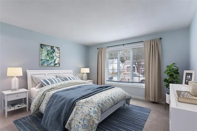 Additional image 25 of 114 GLENARIFF Dr