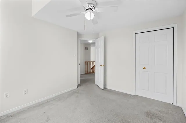 Additional image 34 of 80 STRATHROY Cres