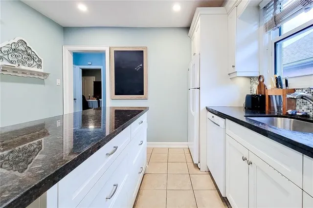 Additional image 26 of 133 CAMERON Ave