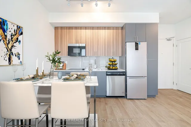 Additional image 7 of 415 Main St Unit 703