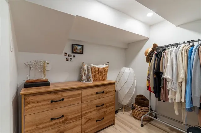 Additional image 39 of 239 EAST 22ND St